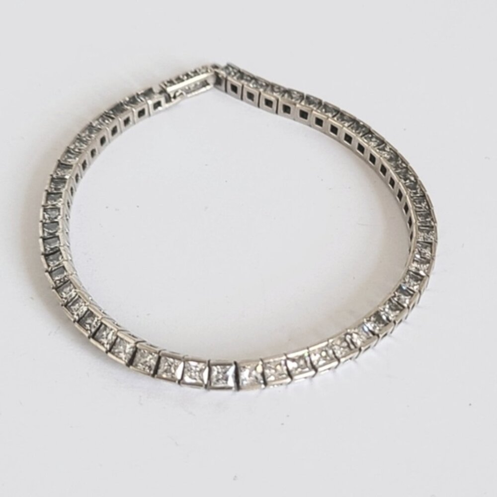 Vintage Sterling Silver Princess Cut Crystal Quiet Luxury Tennis Bracelet